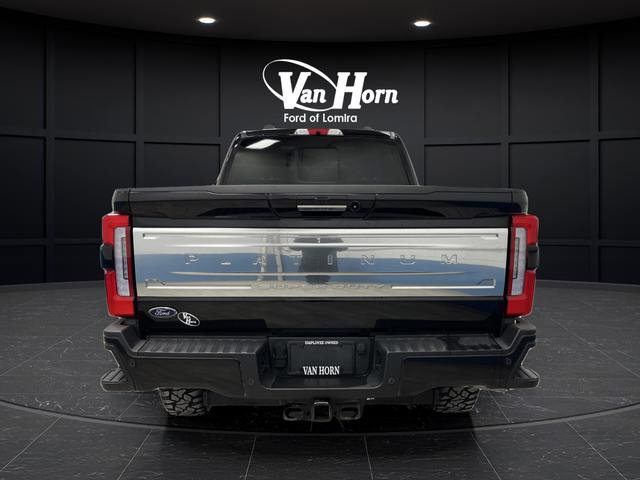 Used 2024 Ford F250 Platinum image 14