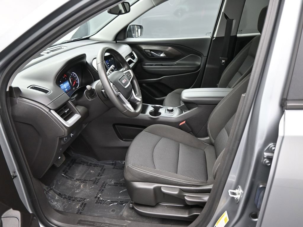 Certified 2024 GMC Terrain SLE image 9