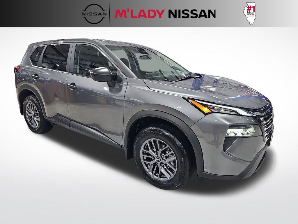 Used 2026 Nissan Rogue S image 4