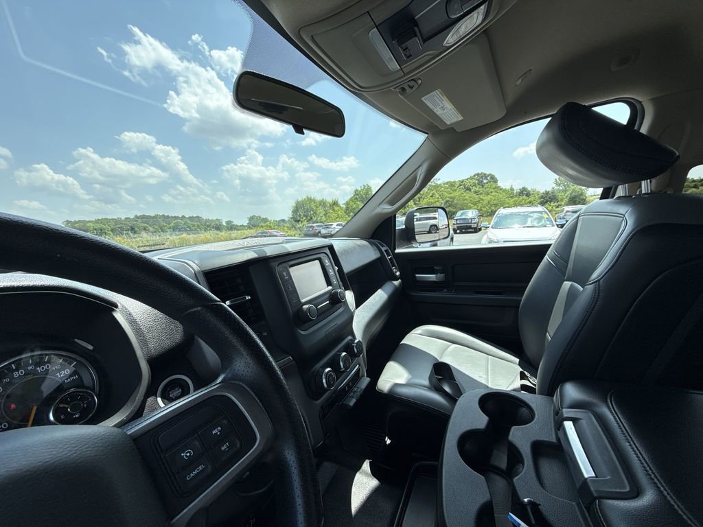 Used 2019 RAM 2500 Tradesman w/ Chrome Appearance Group AWD/4WD image 26