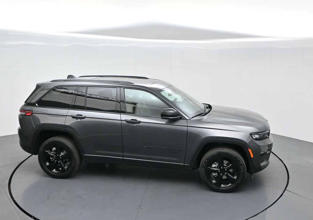 New 2025 Jeep Grand Cherokee Limited image 55