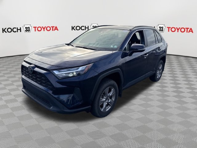 Certified 2025 Toyota RAV4 XLE w/ Convenience Package AWD/4WD image 3