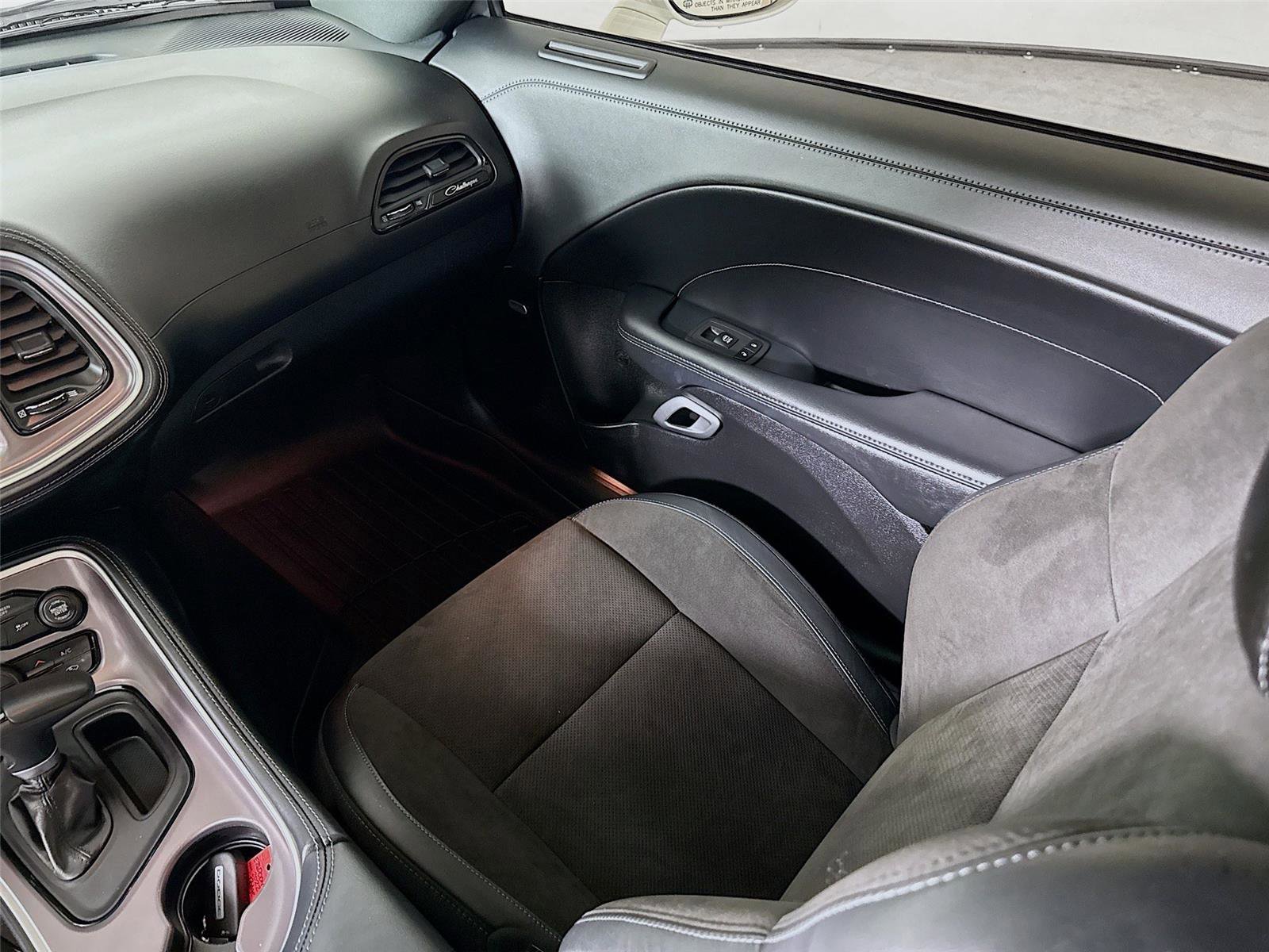 Used 2022 Dodge Challenger GT w/ Plus Package image 25