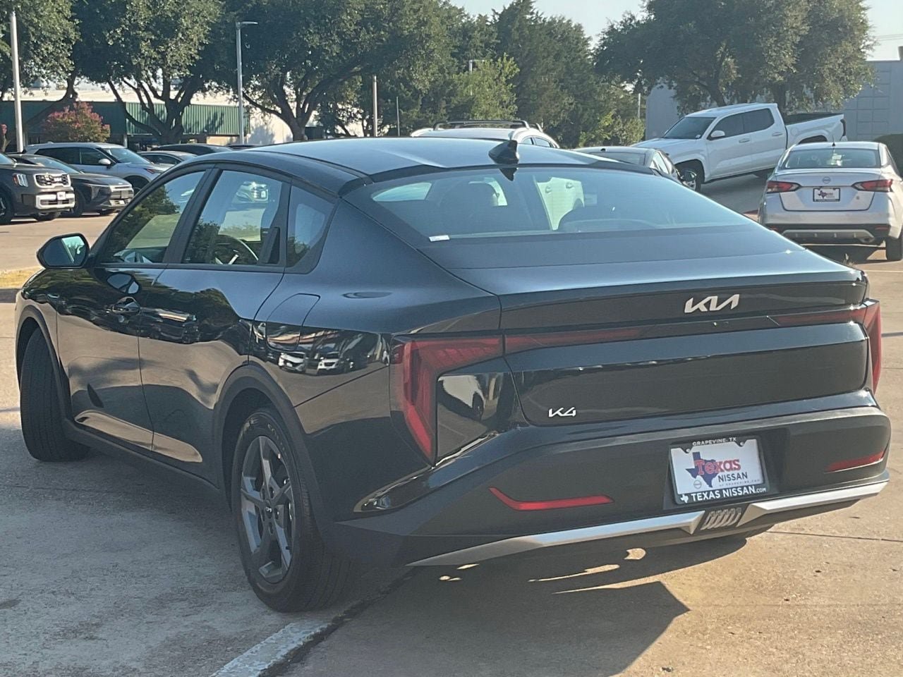 Used 2025 Kia K4 FWD image 6