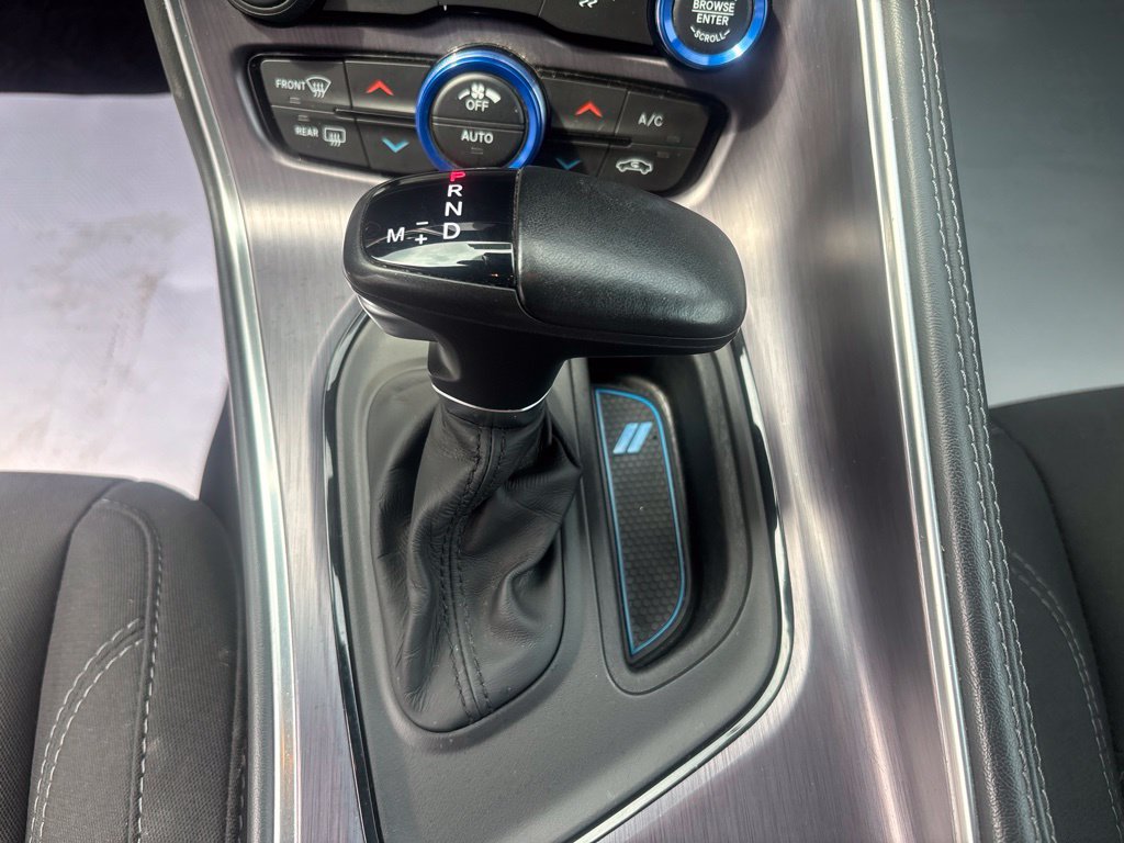 Used 2018 Dodge Challenger R/T w/ Blacktop Package RWD image 21