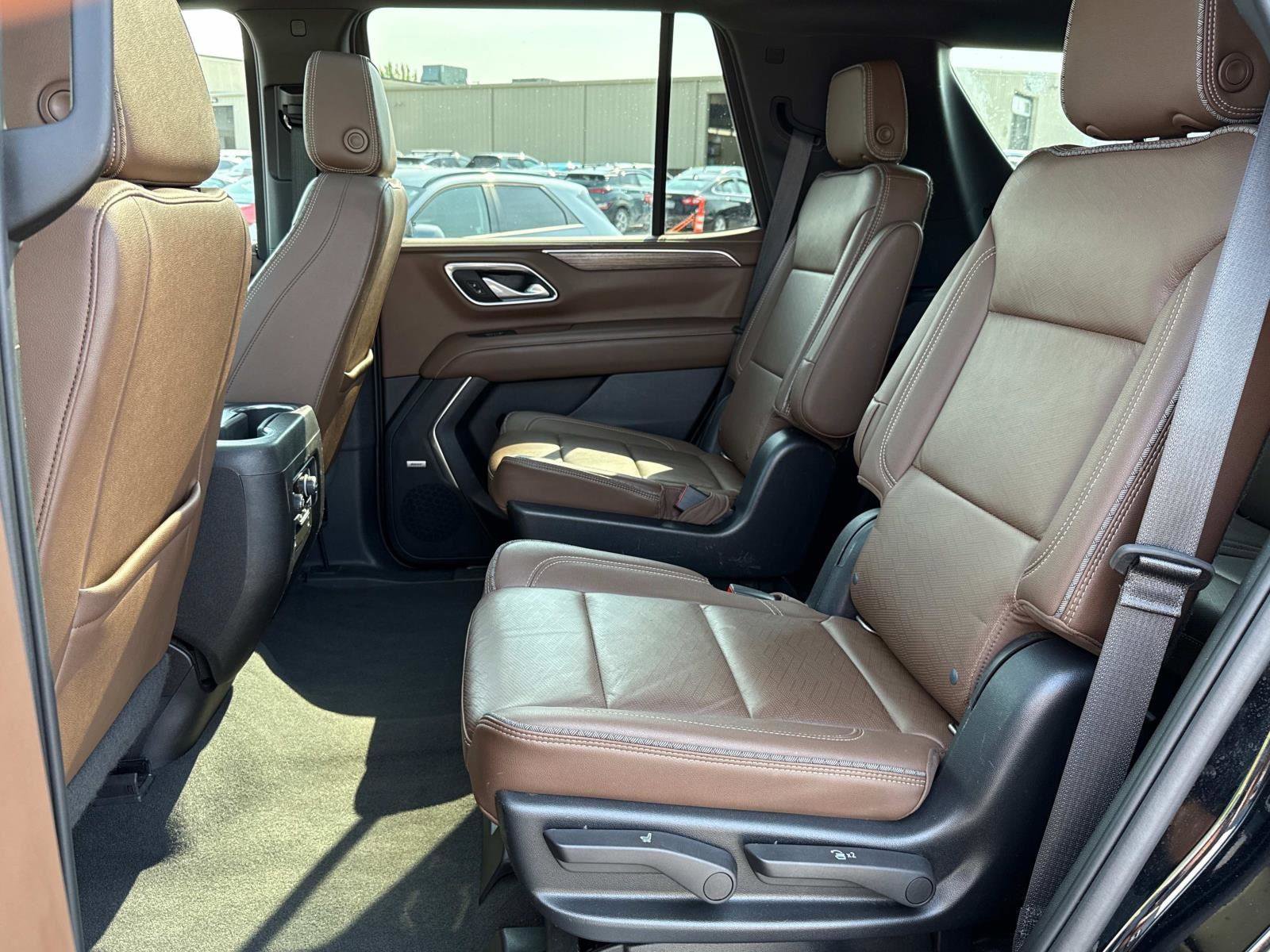 Used 2022 Chevrolet Tahoe High Country image 21