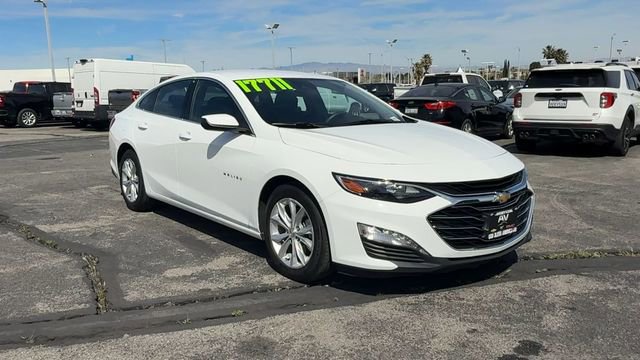 Used 2024 Chevrolet Malibu LT FWD image 2