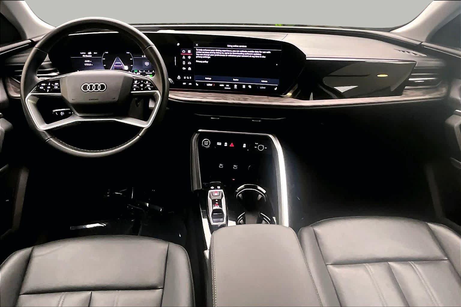 Certified 2025 Audi Q5 Premium AWD/4WD image 16
