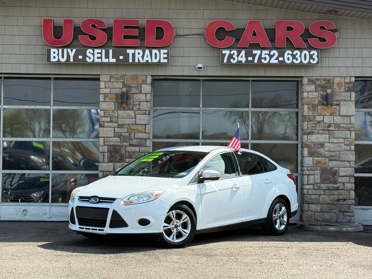 Used 2014 Ford Focus SE image 1