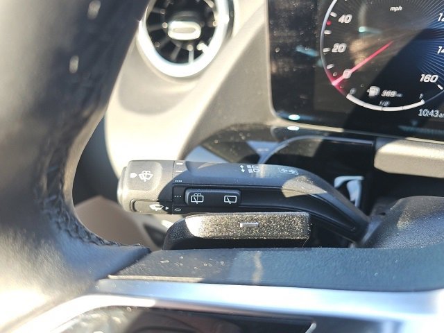 Certified 2025 Mercedes-Benz GLA 250 4MATIC image 24