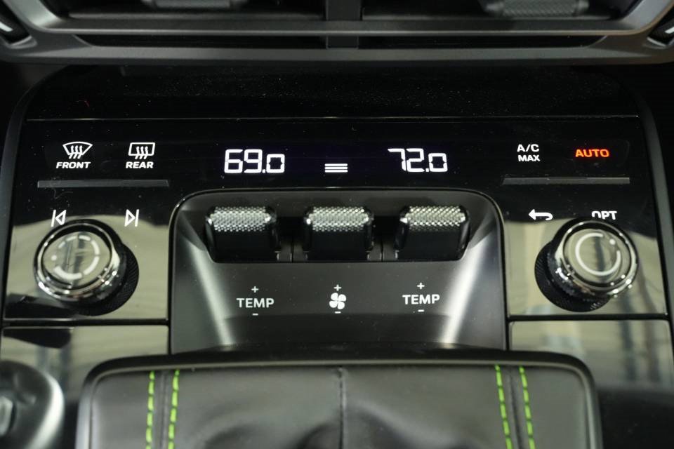 Used 2022 Porsche 911 GT3 image 22