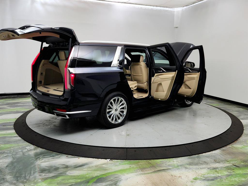 Used 2021 Cadillac Escalade Premium Luxury w/ Driver Assist Tech Package AWD/4WD image 11