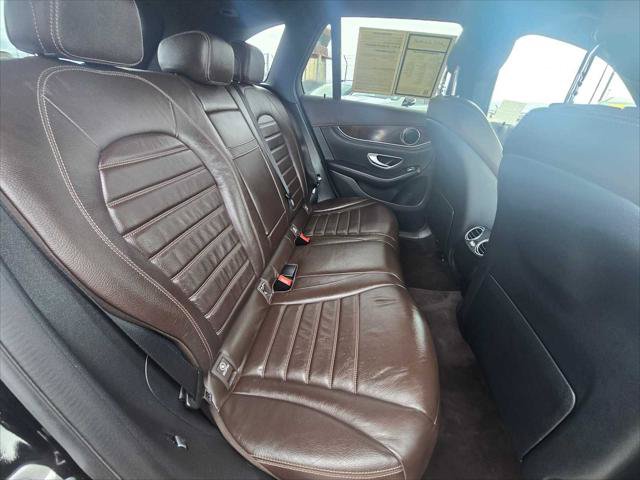 Used 2018 Mercedes-Benz GLC 300 4MATIC image 12