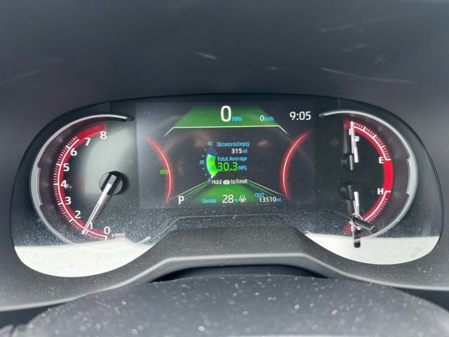 Used 2024 Toyota RAV4 LE image 8