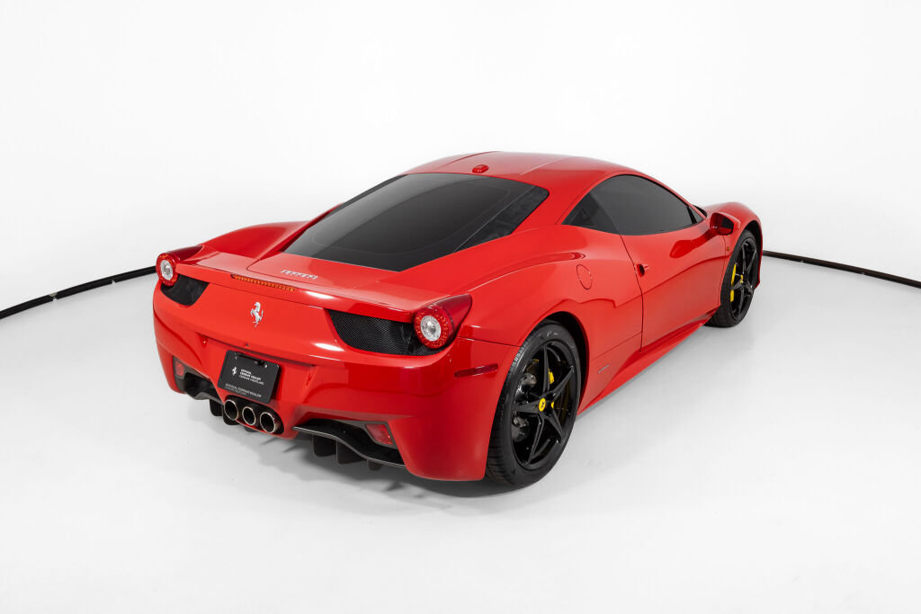 Used 2013 Ferrari 458 Italia Coupe RWD image 19