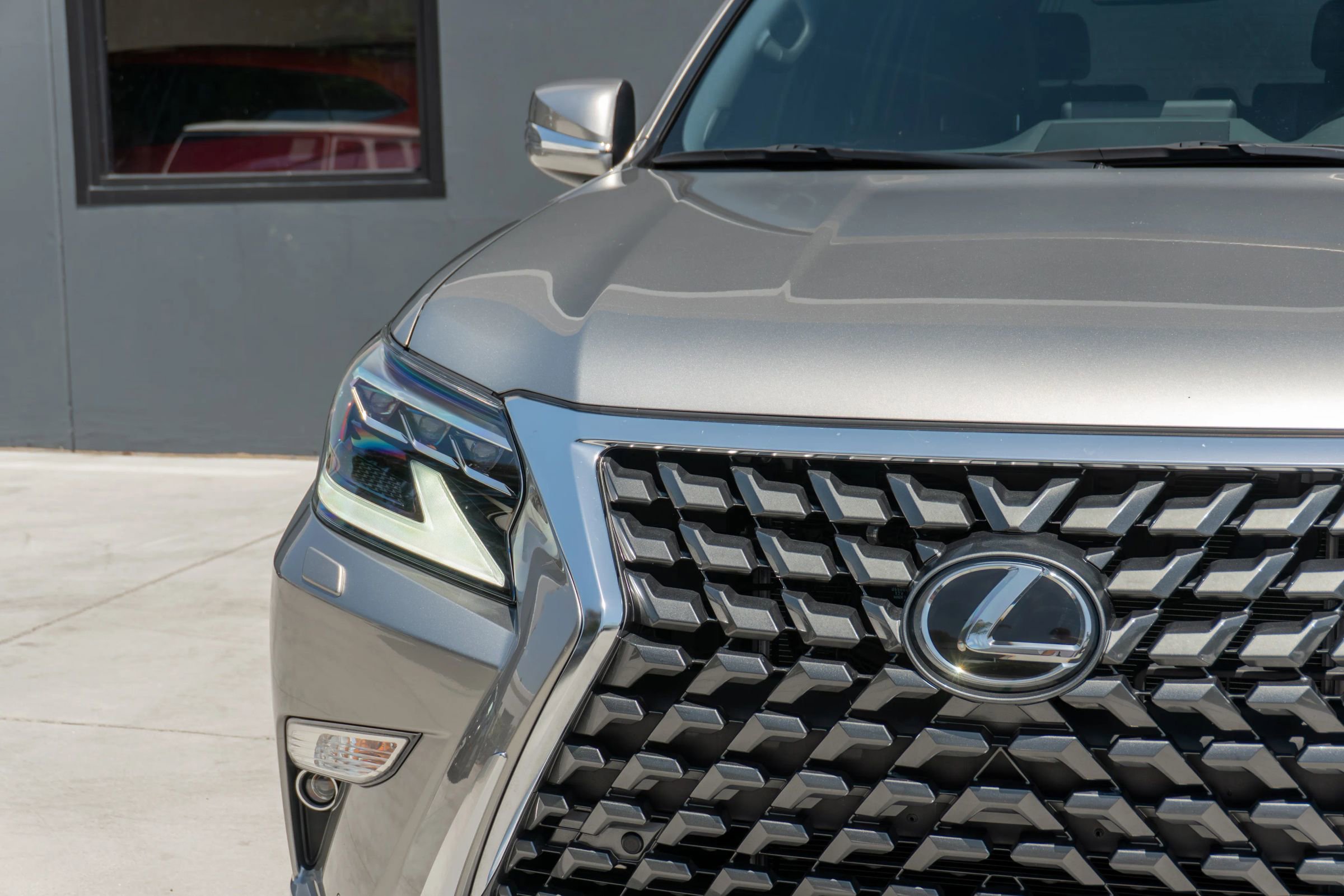 Used 2022 Lexus GX 460 Premium w/ Accessory Package AWD/4WD image 40