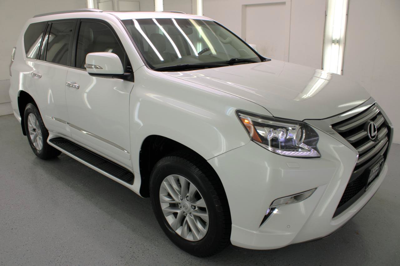 Used 2016 Lexus GX 460 w/ Premium Package AWD/4WD image 11