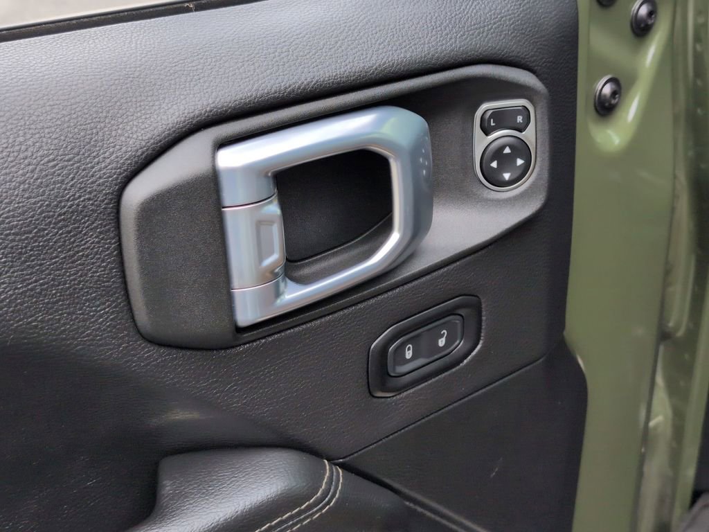 Certified 2021 Jeep Wrangler Unlimited Sahara w/ Cold Weather Group image 14