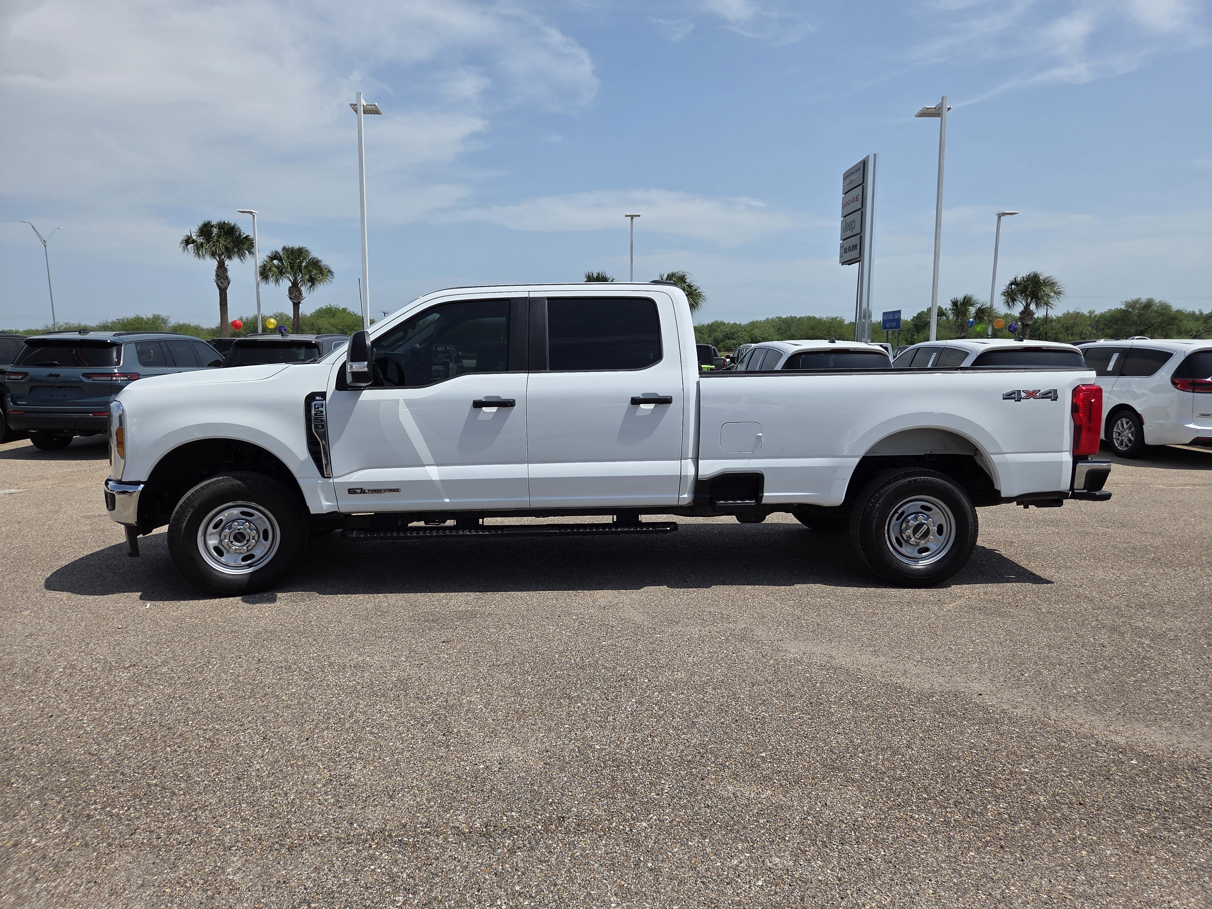 Used 2024 Ford F250 XL w/ XL Chrome Package AWD/4WD image 4
