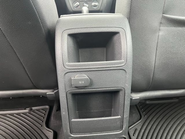 Used 2016 Volkswagen Jetta SE FWD image 13