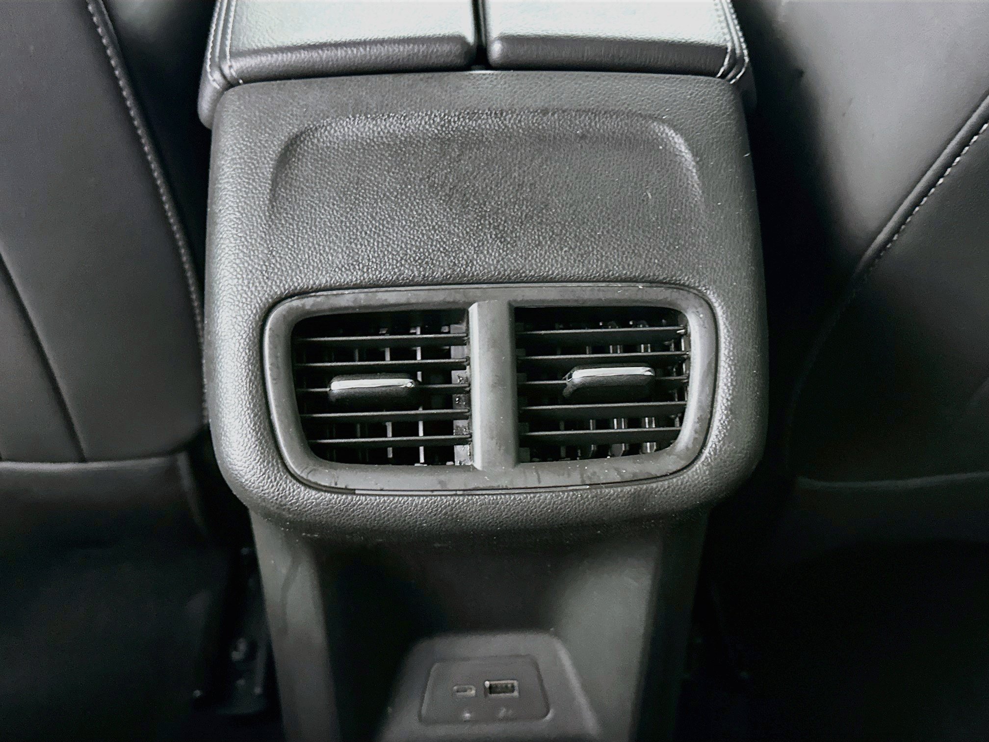 Used 2024 Buick Envision Preferred AWD/4WD image 28
