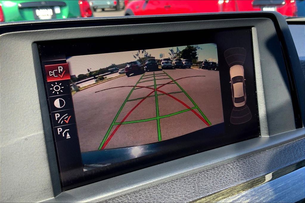 Used 2017 BMW 330i Sedan image 21