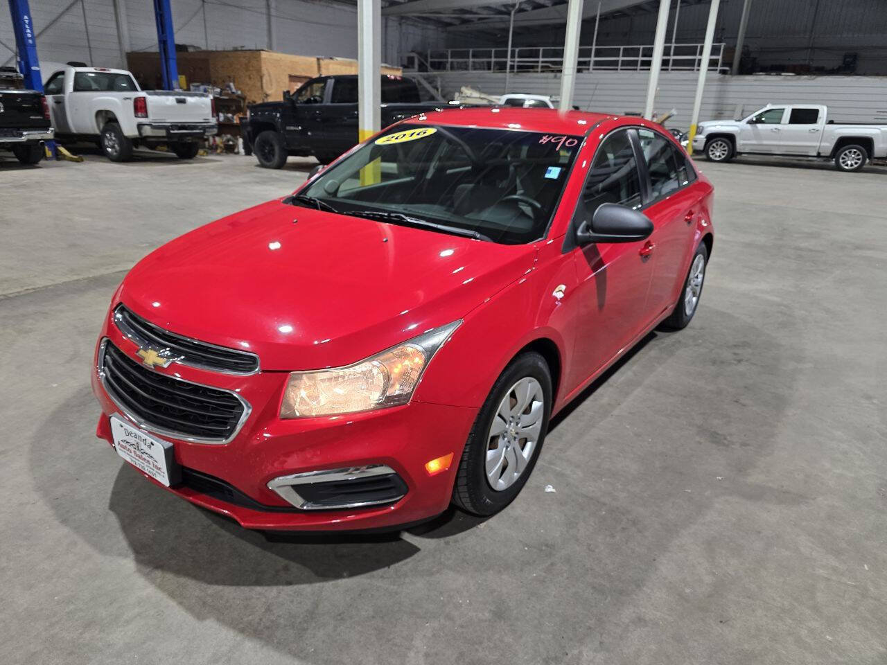 Used 2016 Chevrolet Cruze LS FWD image 2