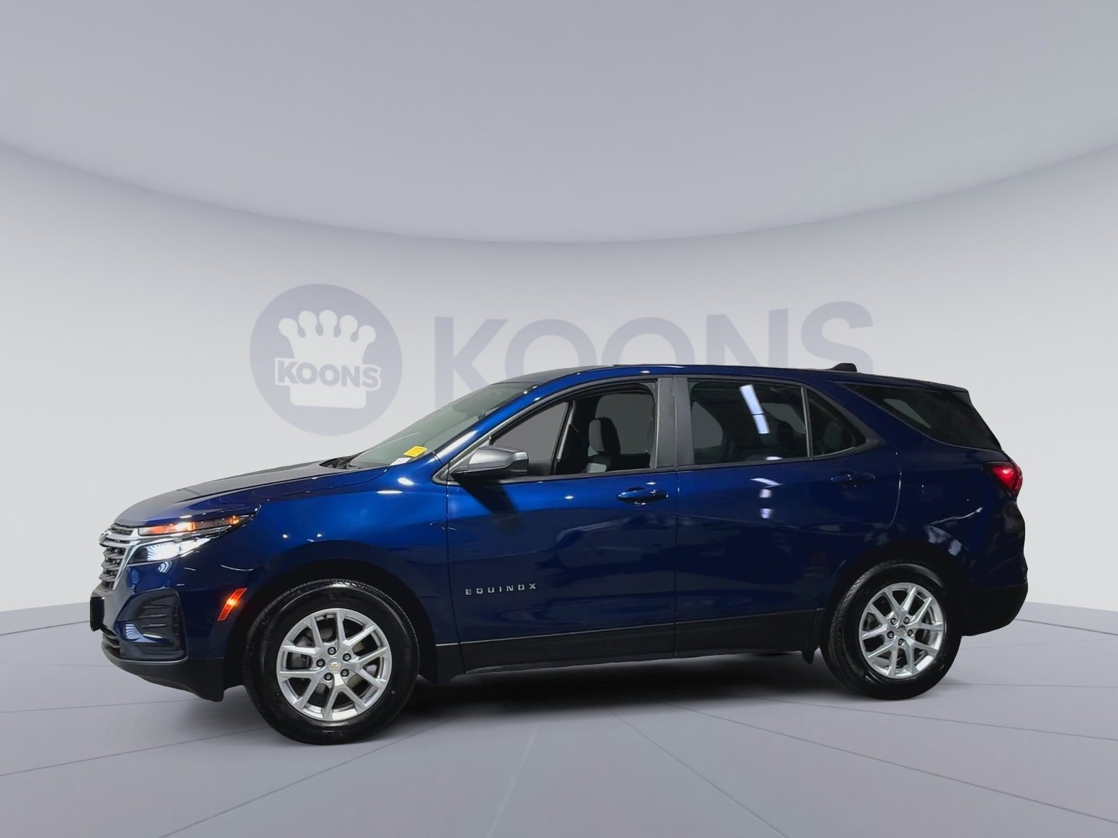 Used 2023 Chevrolet Equinox LS w/ Driver Confidence II Package FWD image 7