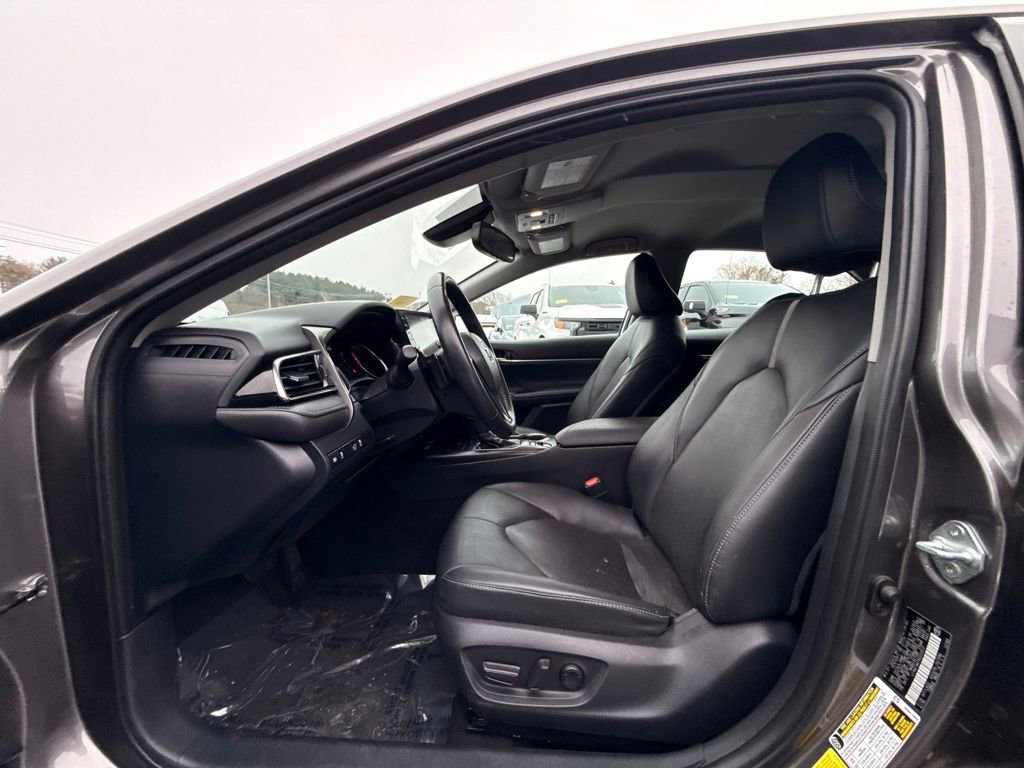Used 2024 Toyota Camry XSE FWD image 24