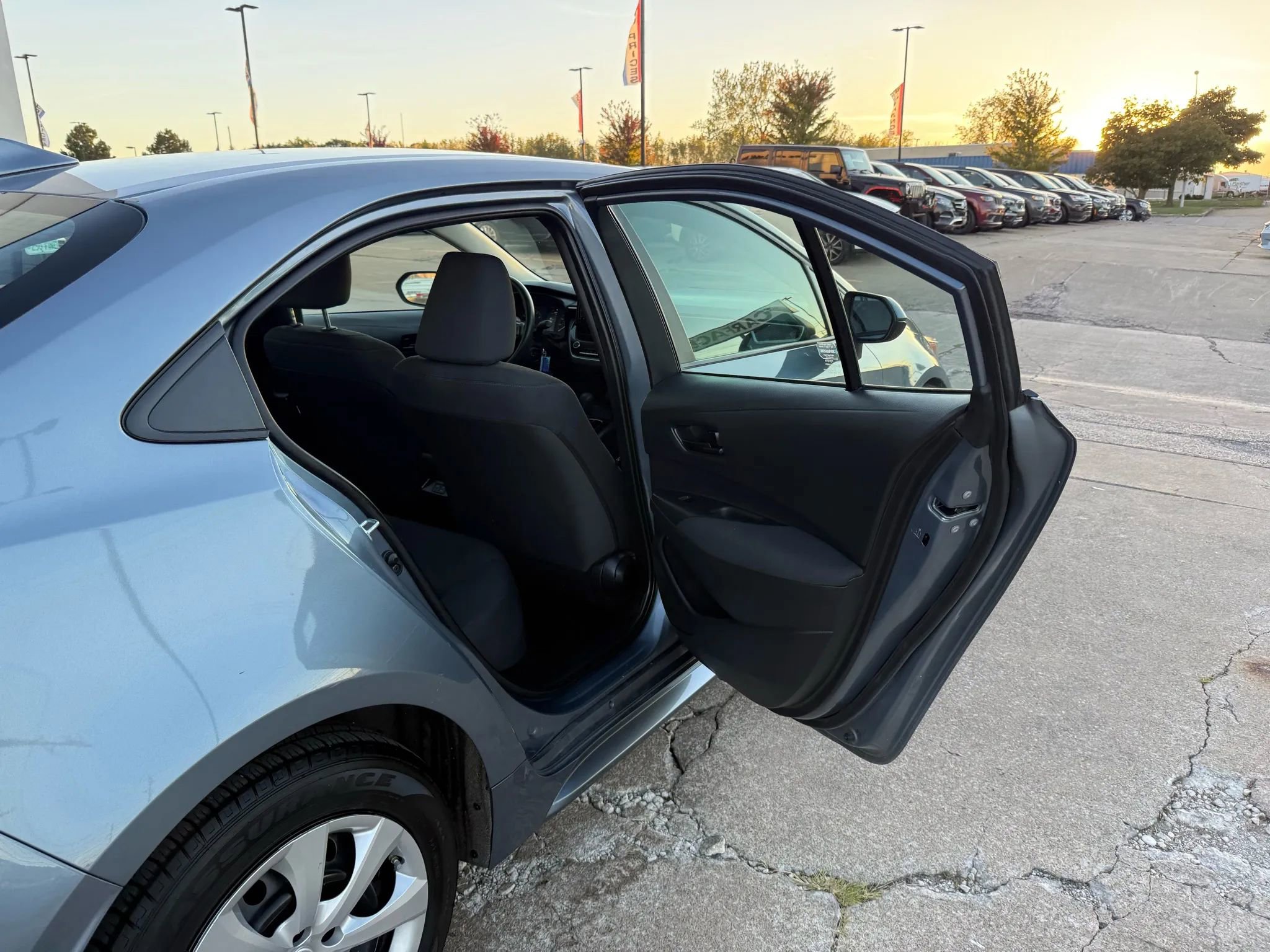 Used 2023 Toyota Corolla LE image 22