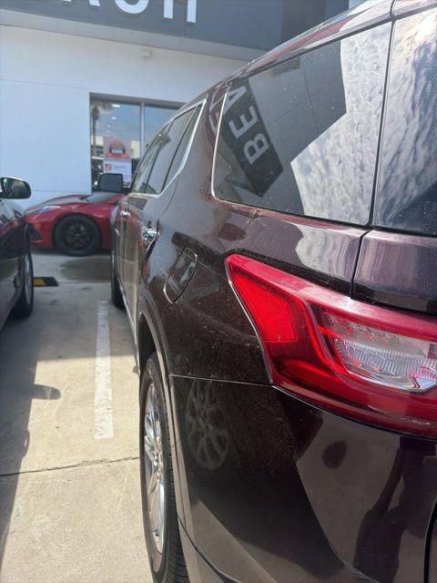 Used 2020 Chevrolet Traverse High Country w/ LPO, Floor Liner Package image 8