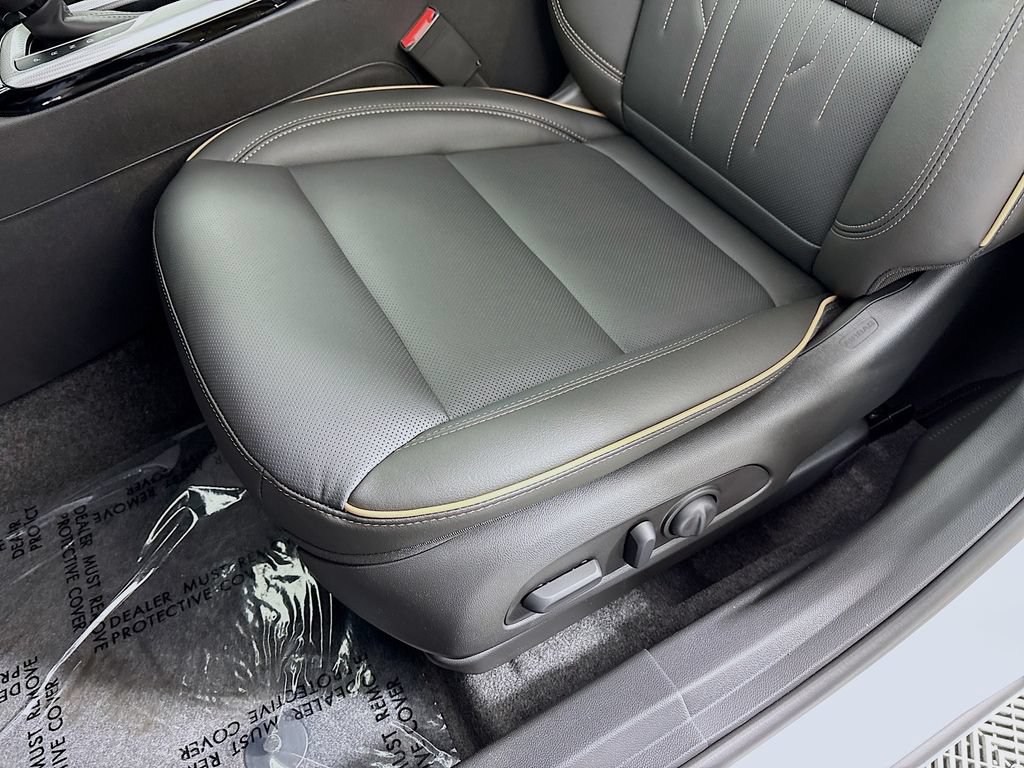 New 2026 Buick Envista Avenir FWD image 18