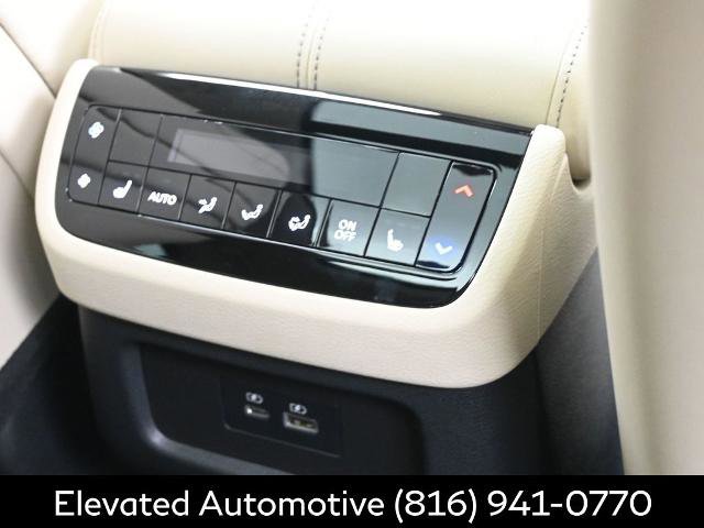 Certified 2025 INFINITI QX60 Luxe w/ Lighting Package (N94) AWD/4WD image 10