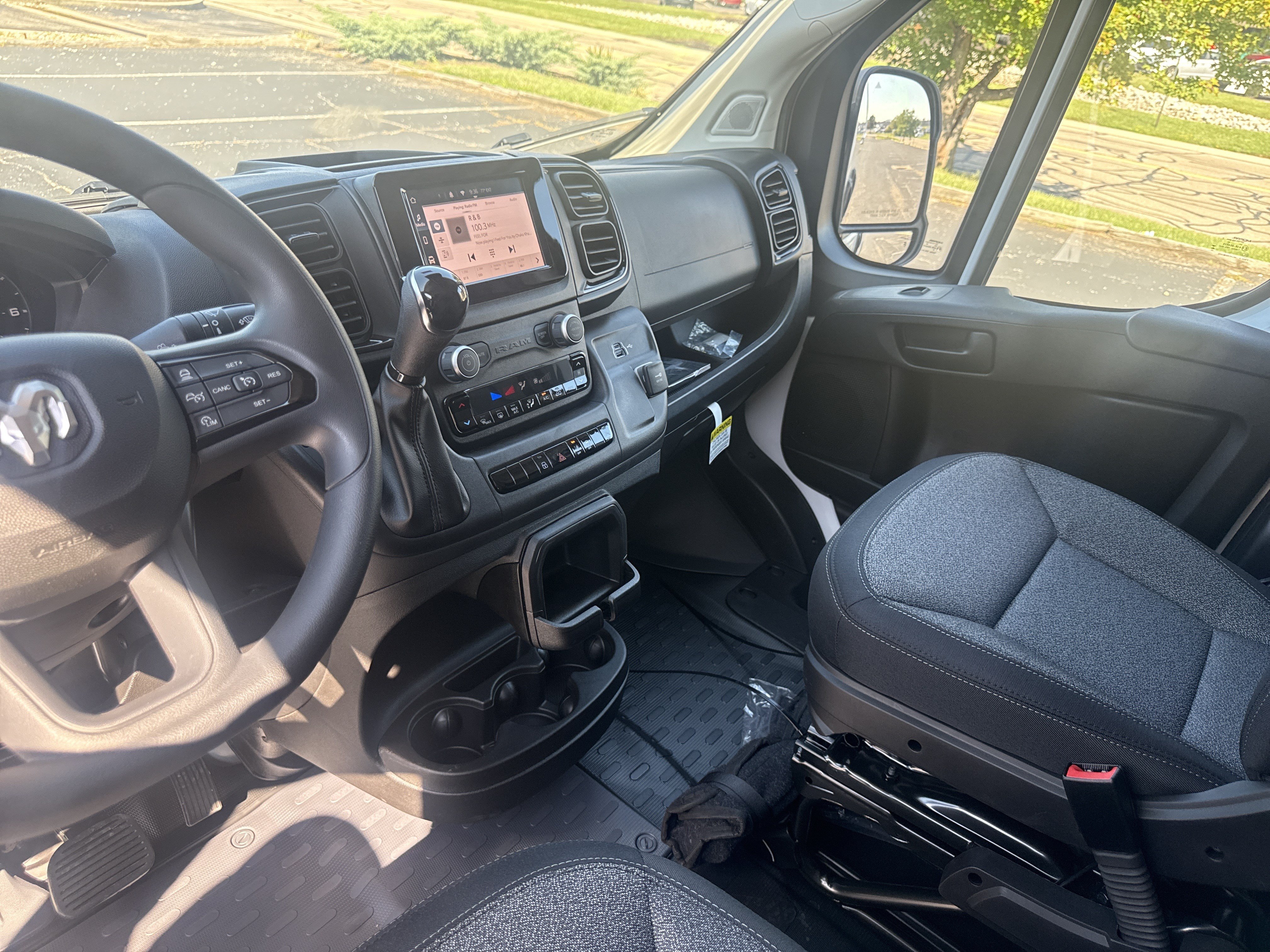 New 2026 RAM ProMaster 2500 w/ Safety Group FWD image 27
