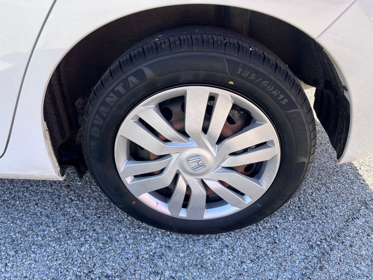 Used 2020 Honda Fit LX image 9