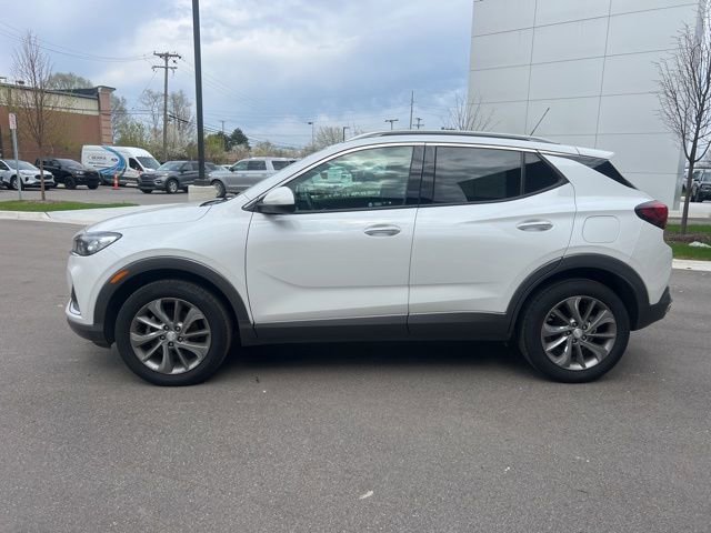 Used 2021 Buick Encore GX Essence w/ Experience Buick Package AWD/4WD image 8