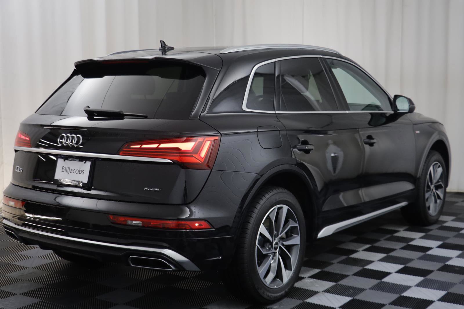 Used 2023 Audi Q5 2.0T Premium Plus w/ Premium Plus Package image 16