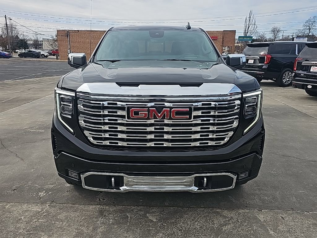 Used 2023 GMC Sierra 1500 Denali w/ Denali Reserve Package image 2