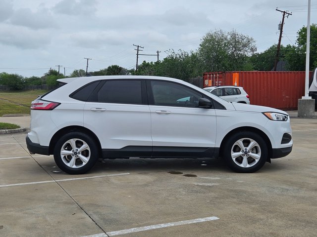 Used 2019 Ford Edge SE FWD image 4