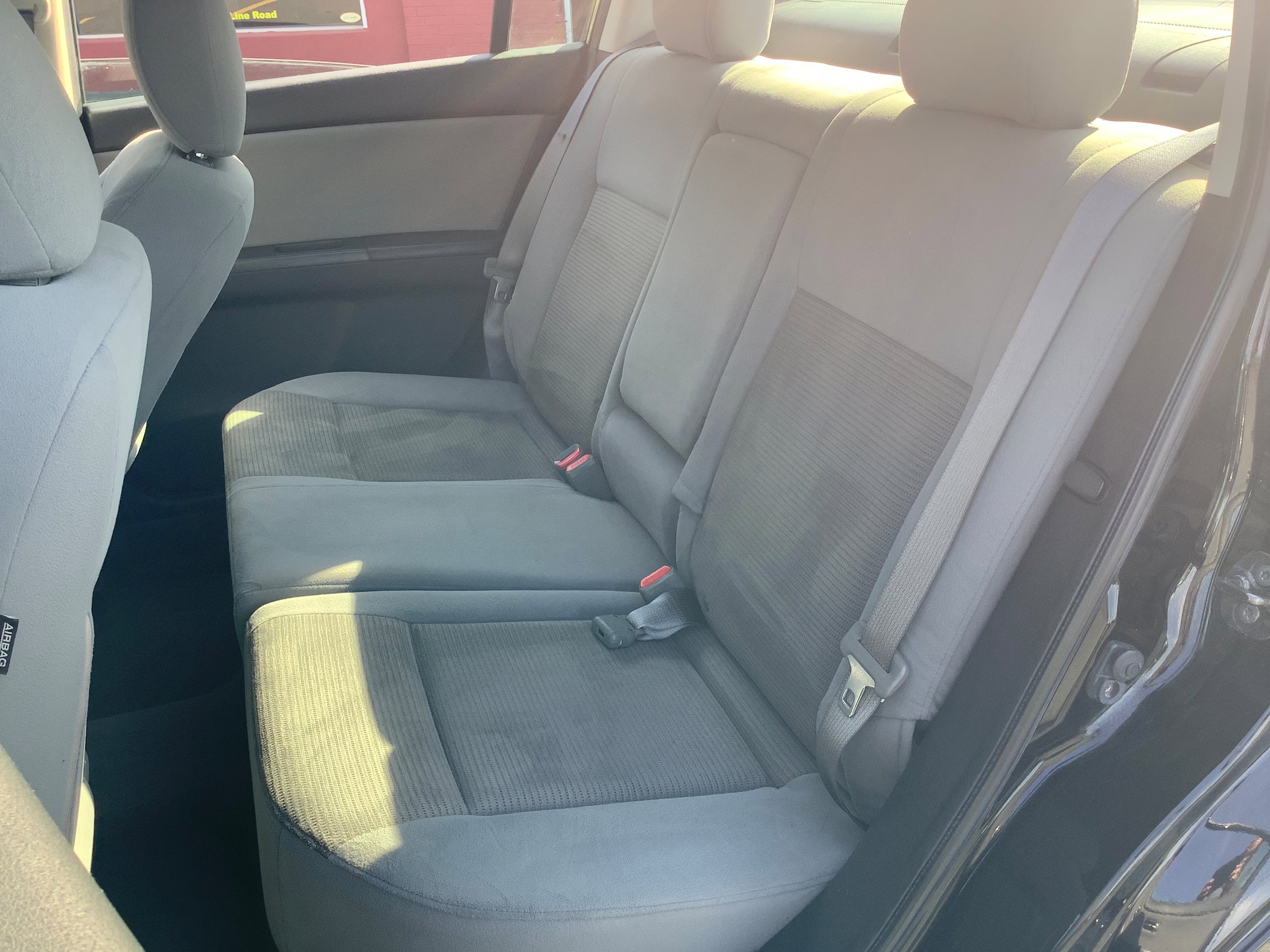 Used 2012 Nissan Sentra 2.0 SR FWD image 12