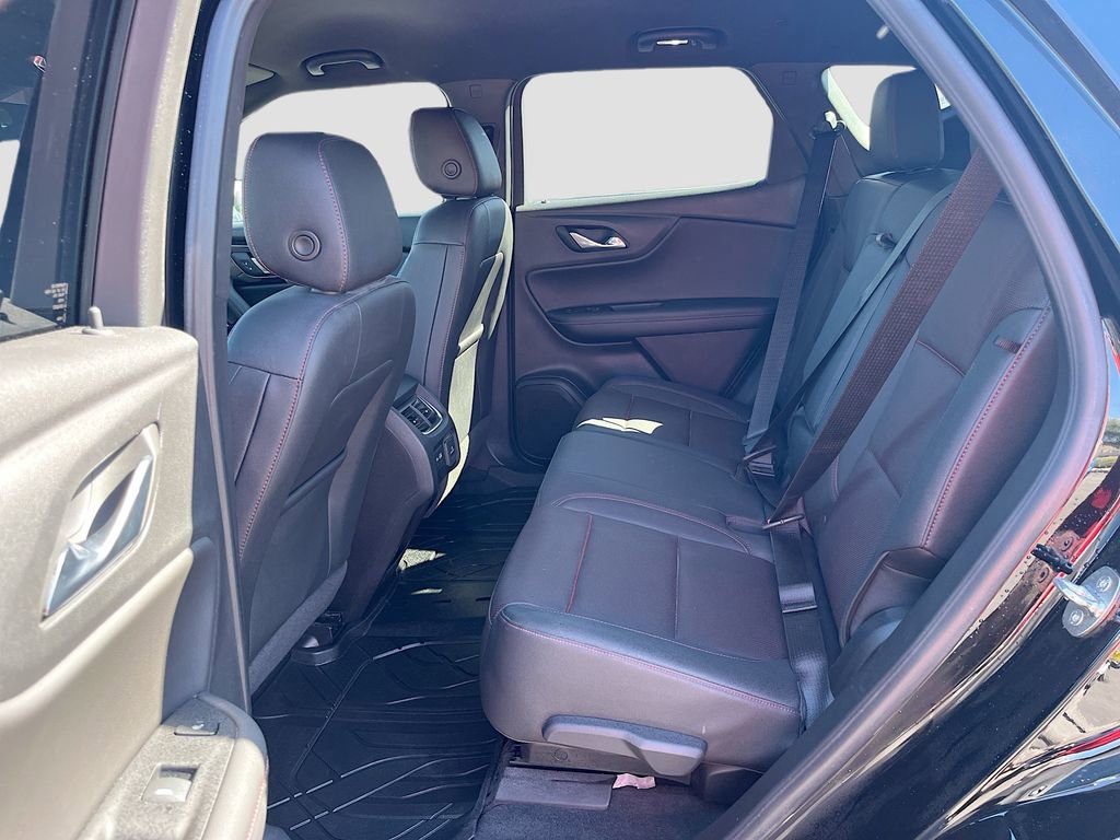 Used 2023 Chevrolet Blazer RS w/ Enhanced Convenience Package FWD image 25