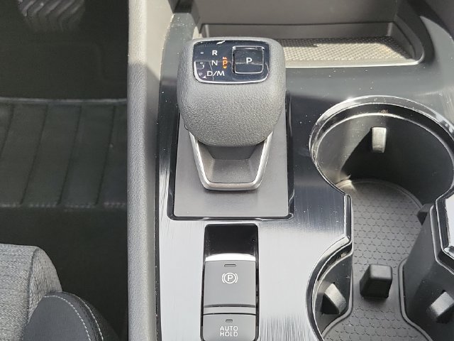 Used 2023 Nissan Rogue SV FWD image 18