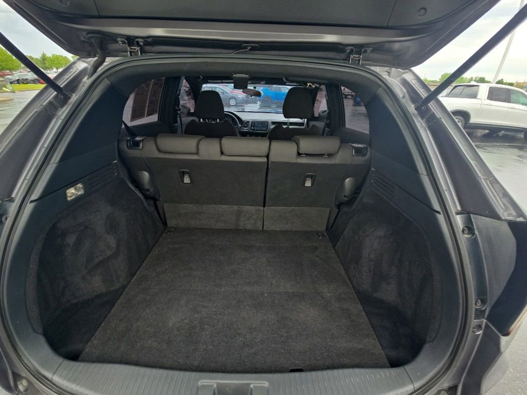 Used 2022 Honda HR-V Sport image 24