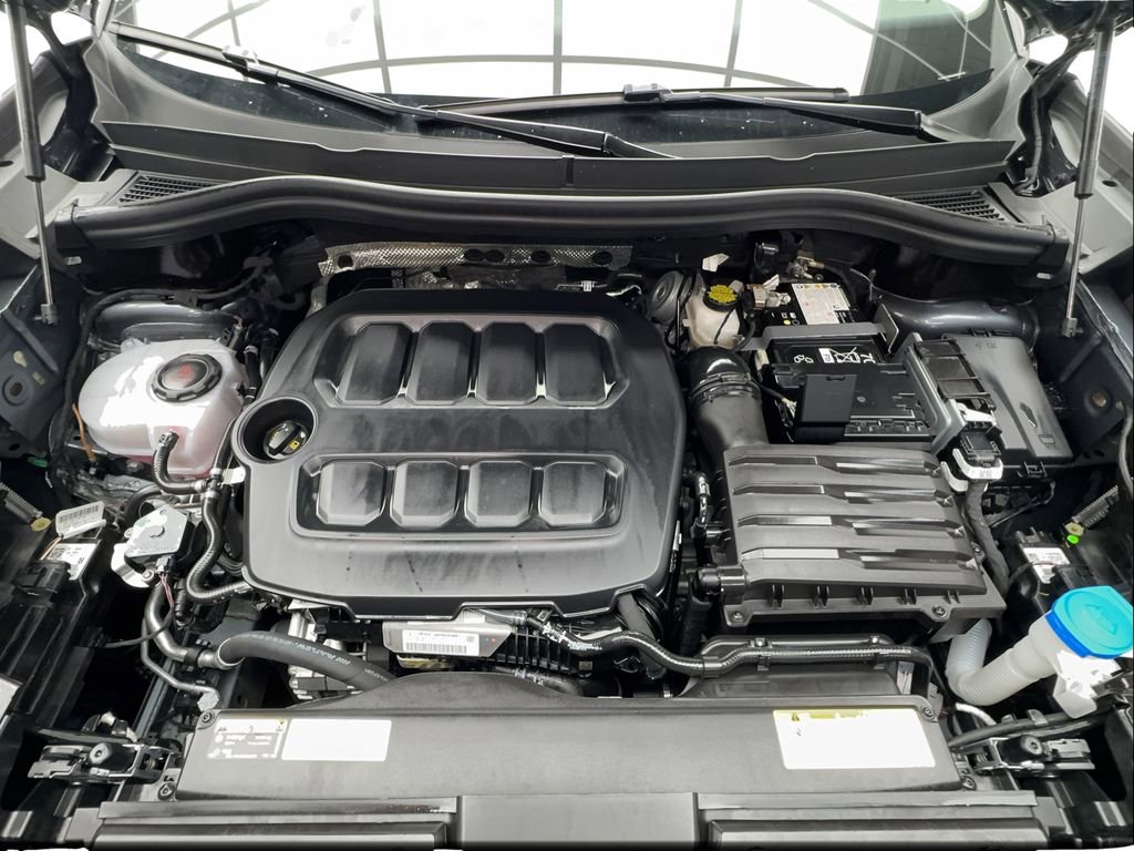 Used 2025 Volkswagen Tiguan S FWD image 17