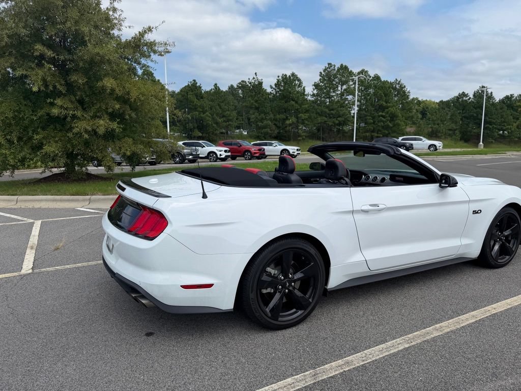 Used 2022 Ford Mustang GT Premium w/ Equipment Group 401A RWD image 41