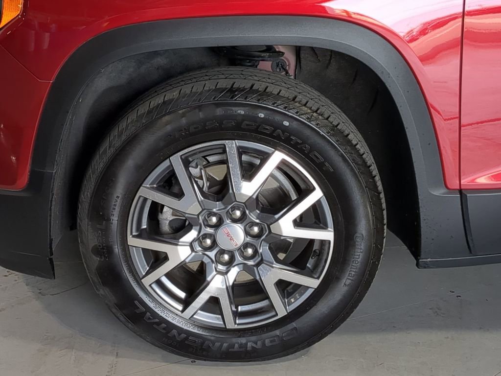 Used 2023 GMC Acadia SLT AWD/4WD image 14