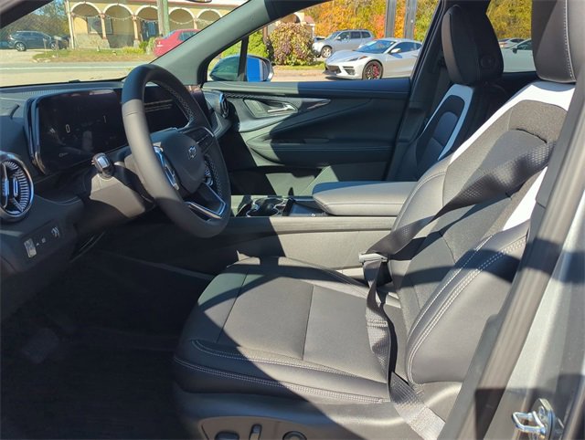 New 2026 Chevrolet Blazer EV LT image 18