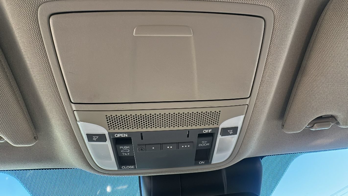 Used 2016 Acura RDX AWD image 31