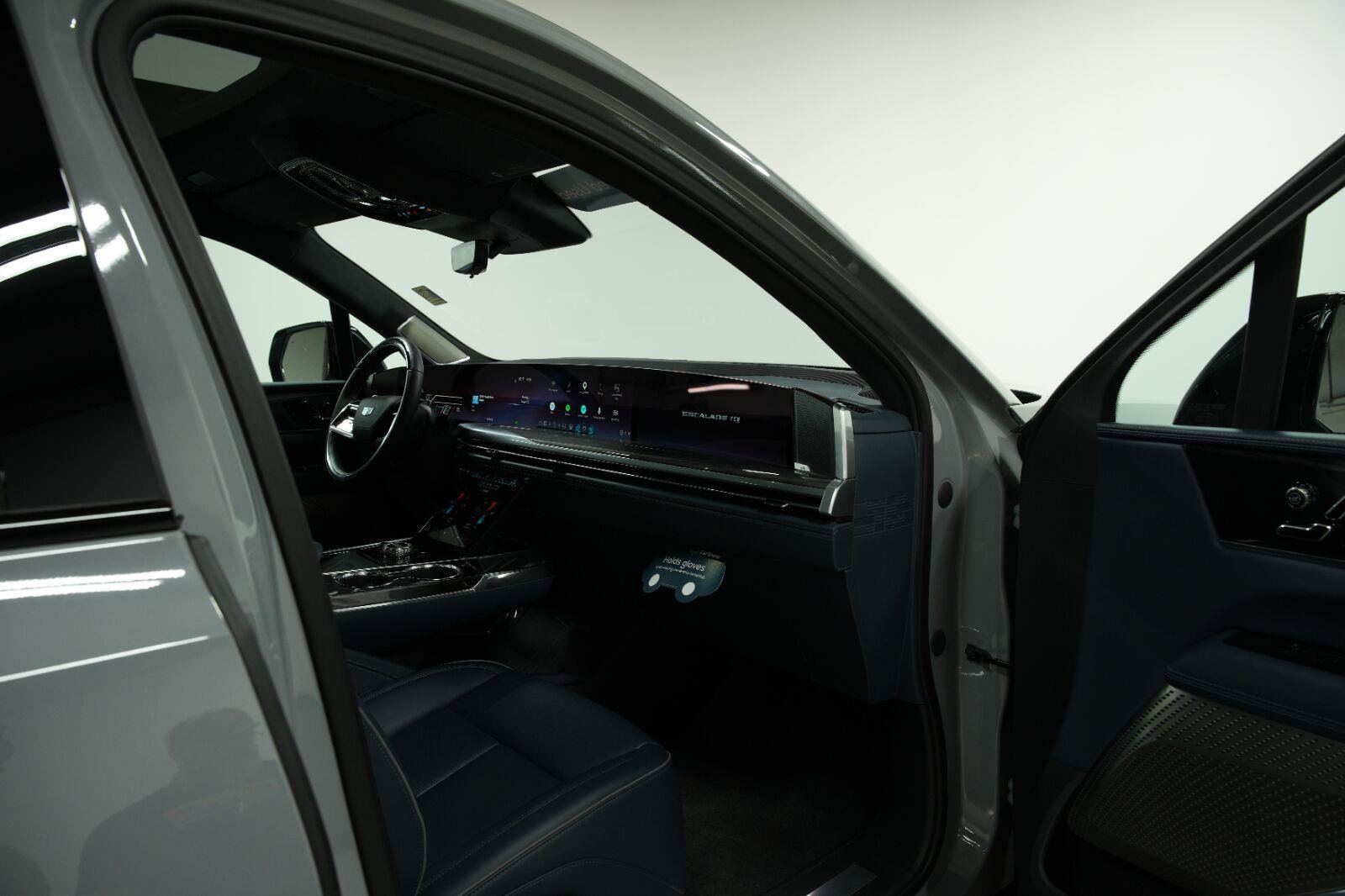 Certified 2026 Cadillac Escalade IQ Sport 2 AWD/4WD image 21