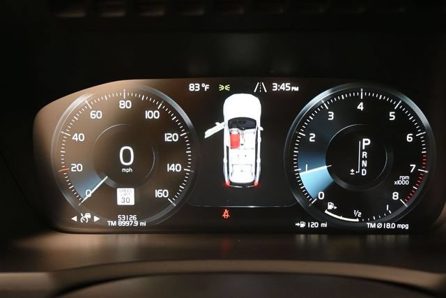 Used 2019 Volvo XC90 T6 Momentum w/ Protection Package Premier AWD/4WD image 9